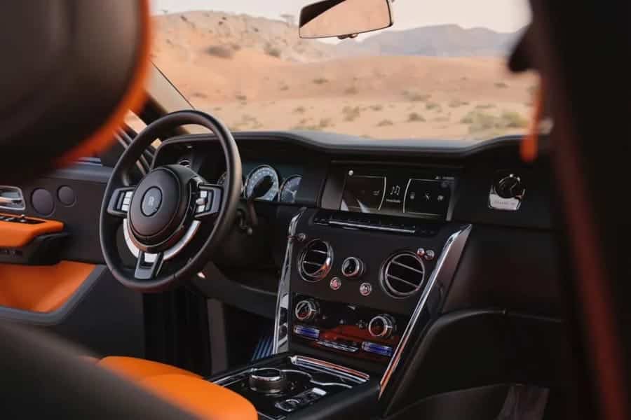 Interior of Rolls Royce Cullinan mansory