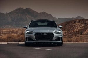 Location d'Audi A5 à Dubaï