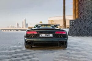 Audi R8