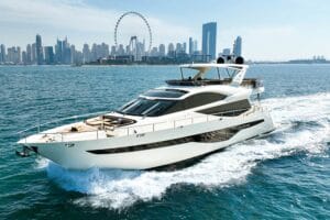 Аренда яхты Galeon 780 Crystal в Дубае
