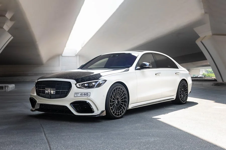 Rent Mercedes GT63 AMG