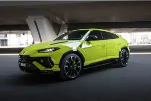 Lamborghini Urus S in Dubai mieten