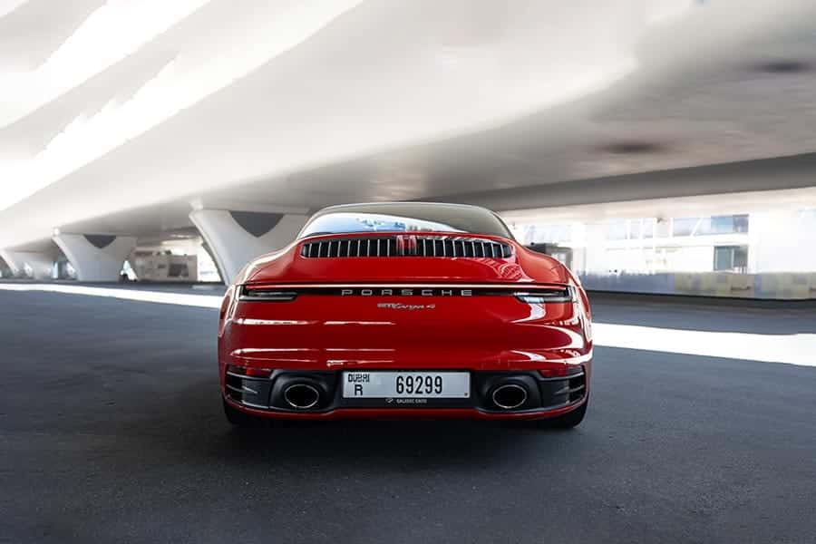 Mieten Sie noch heute einen Porsche in Dubai