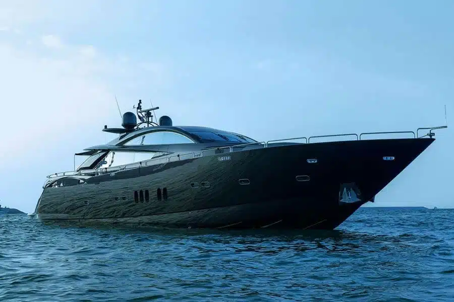 rent a super yacht