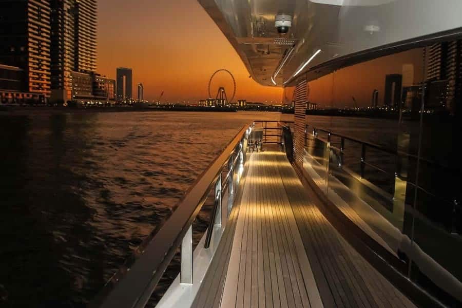 Rent a Yache in Dubai