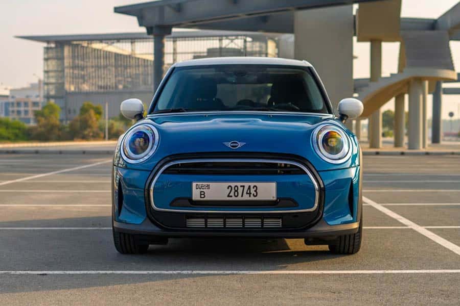 Rent a mini cooper in dubai