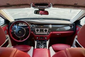 Rolls-Royce-Vermietungsservice Dubai.